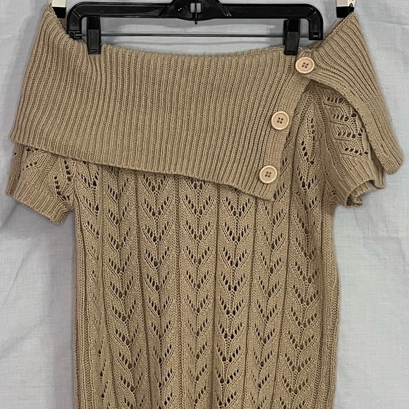 deb Beige/Tan Sweater with Short Sleeves and Versatile Collar in Size 2X - Picture 8 of 15